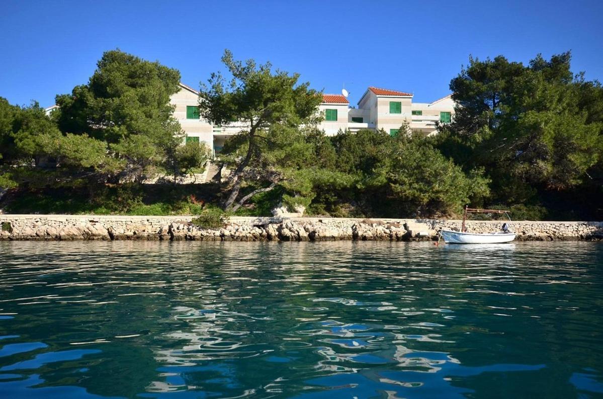 Povlja Bungalows Dış mekan fotoğraf
